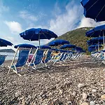 Отель Ortano Mare 4*
