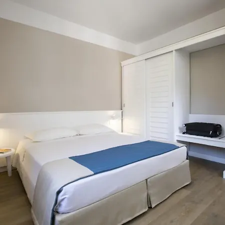 Aparthotel Th Ortano - Ortano Mare Village 4*