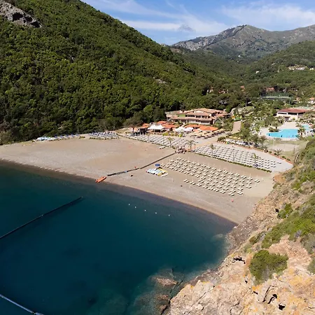 فندق Ortano Mare 4*