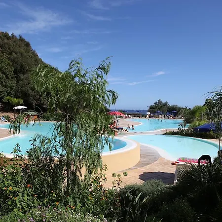 Aparthotel Th Ortano - Ortano Mare Village 4*